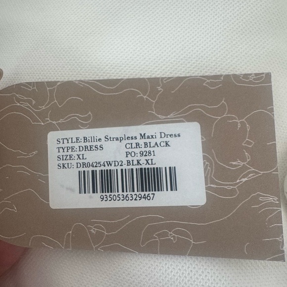 MESHKI Elegant Black Strapless Dress - Picture 2 of 5